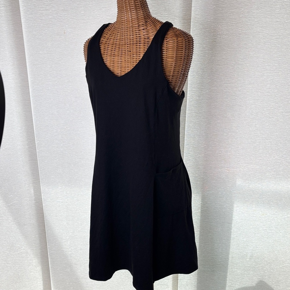 Eddie Bauer racerback built in bra w pockets Black Sleeveless V-Neck Dress xl